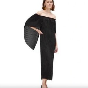 Delfi Collective Ava Pleated Cape Sleeve Off Shoulder Midi Dress XS